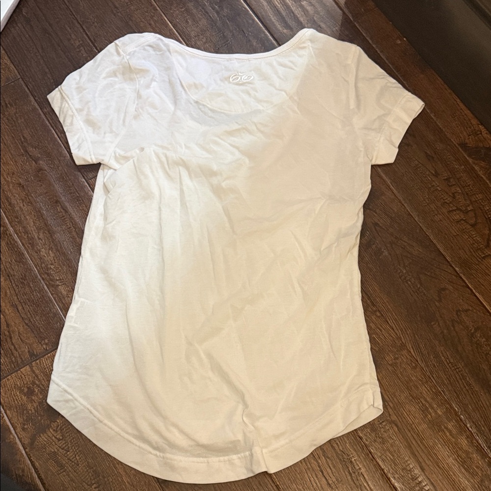 Nike 6.0 Classic White Women's Top - Picture 7 of 7